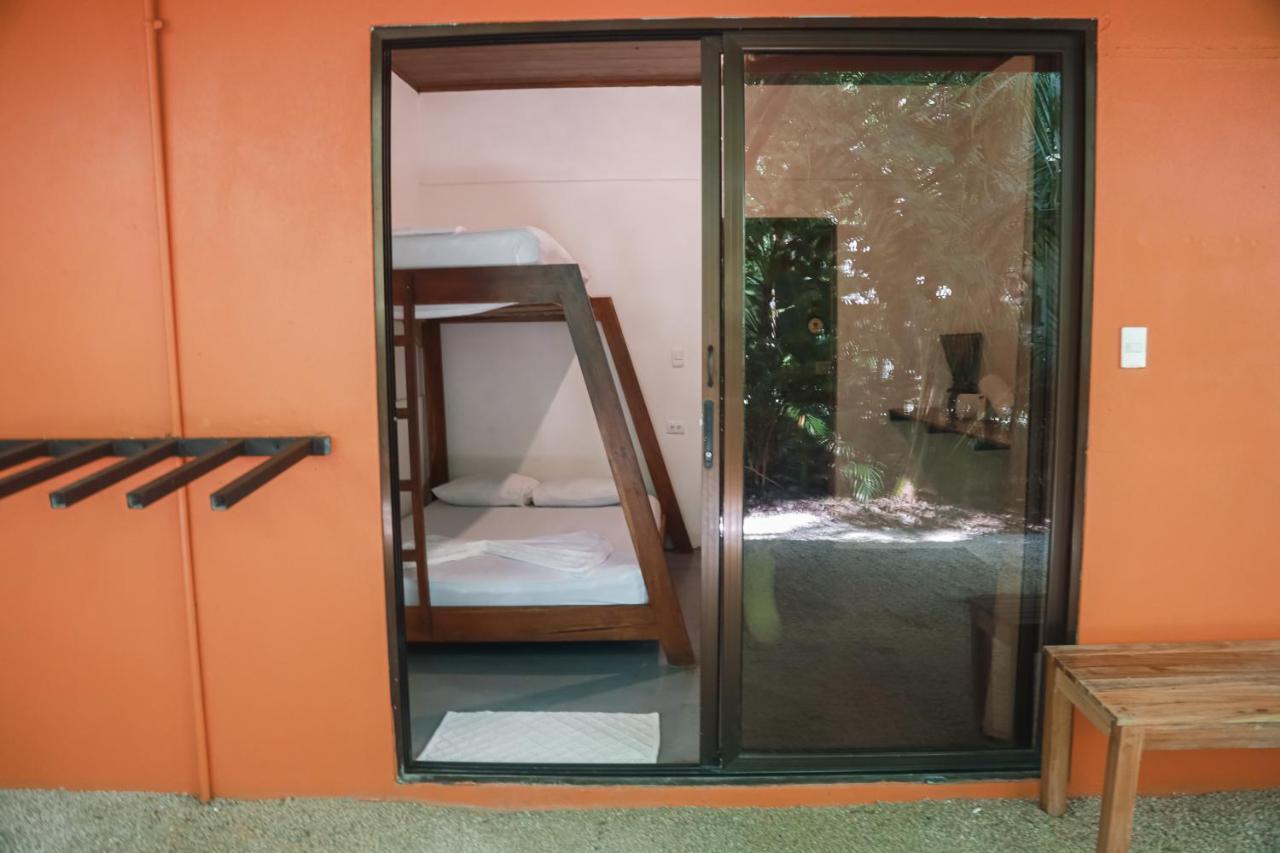 Zeneidas Surf Garden Playa Santa Teresa  Exterior foto