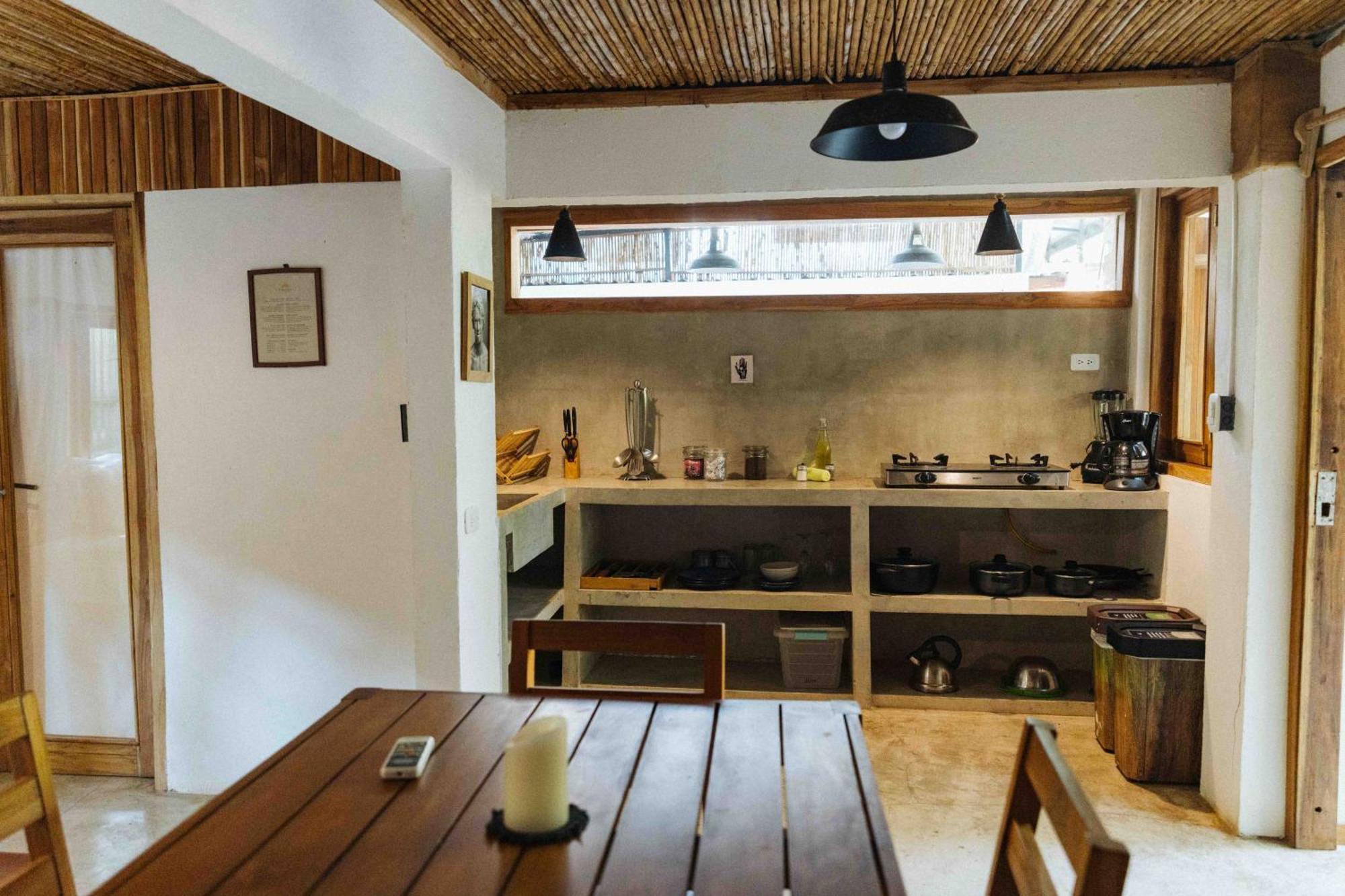 Zeneidas Surf Garden Playa Santa Teresa  Exterior foto
